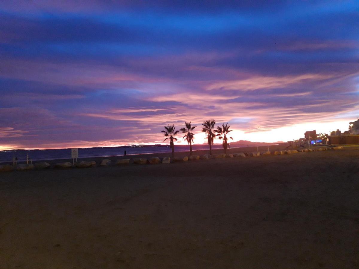 Sunset Beach Santa Pola Esterno foto